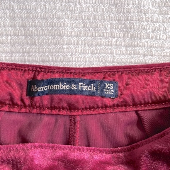 𝅺abercrombie & Fitch Wide Leg Crop Velvet Pants Size XS - Picture 8 of 10